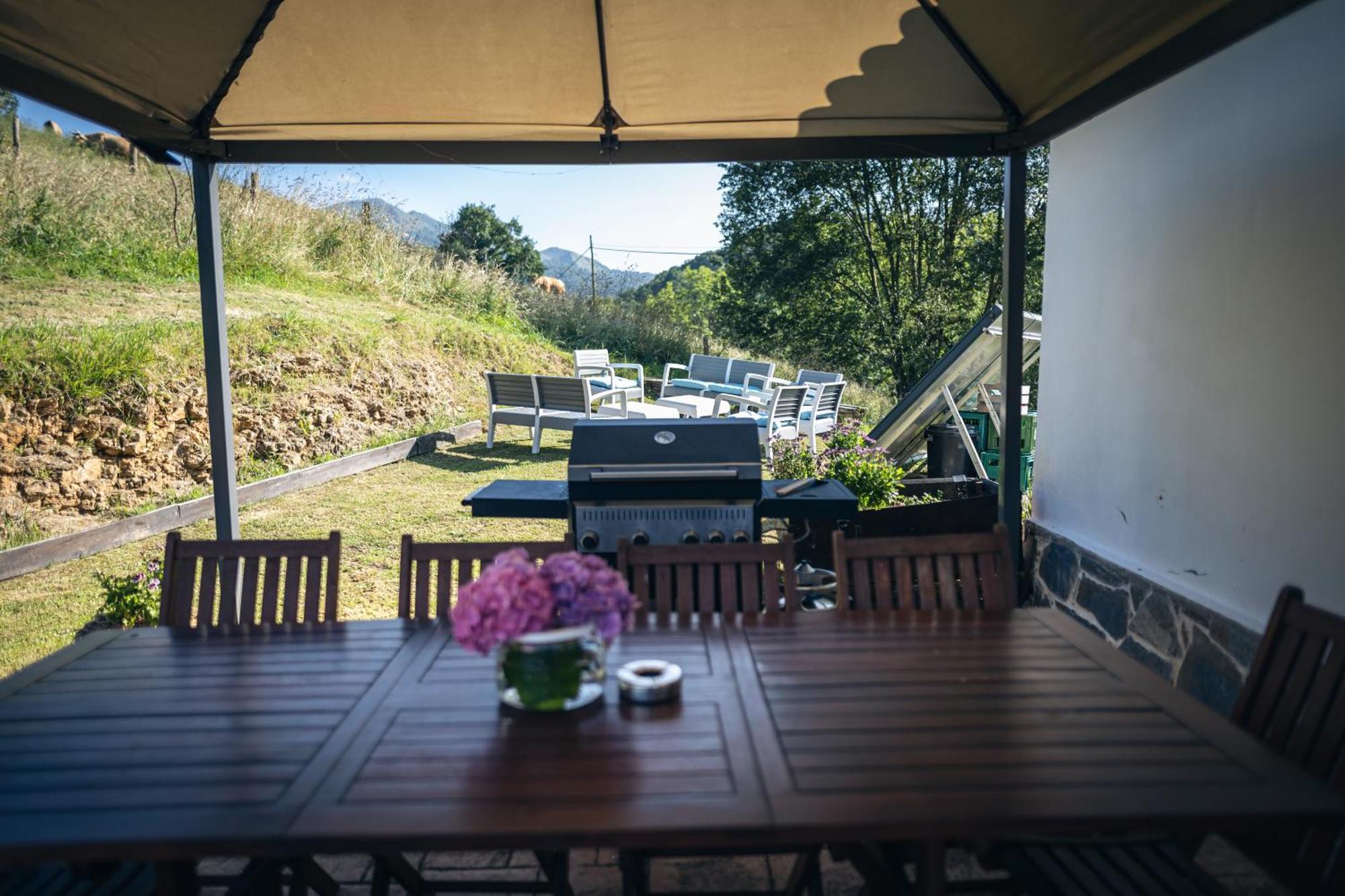 Finca La Naguada Casa Rural En Asturias Beloncio エクステリア 写真