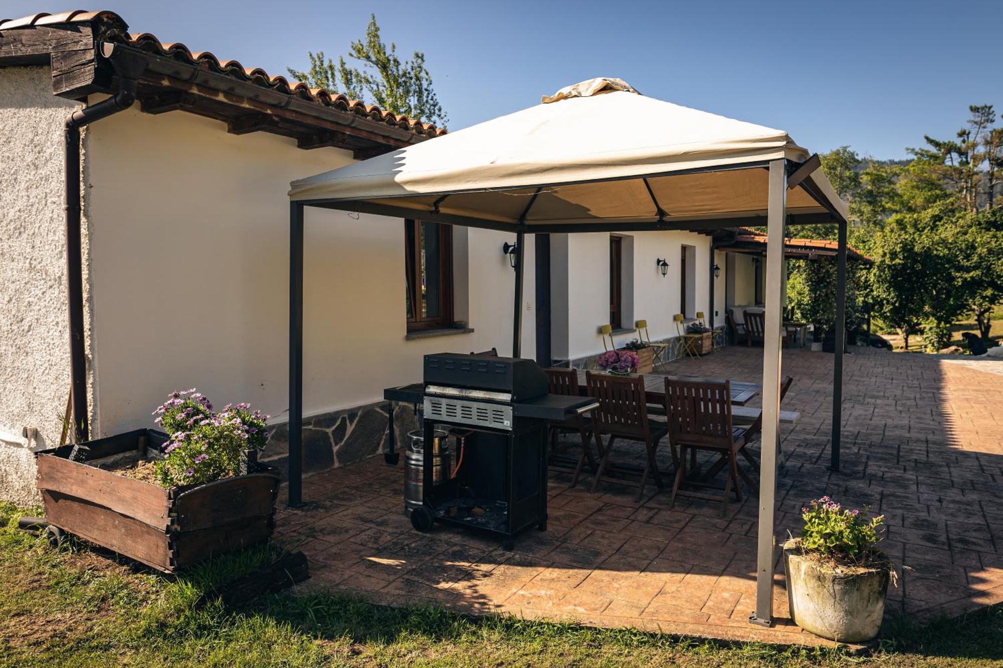 Finca La Naguada Casa Rural En Asturias Beloncio エクステリア 写真